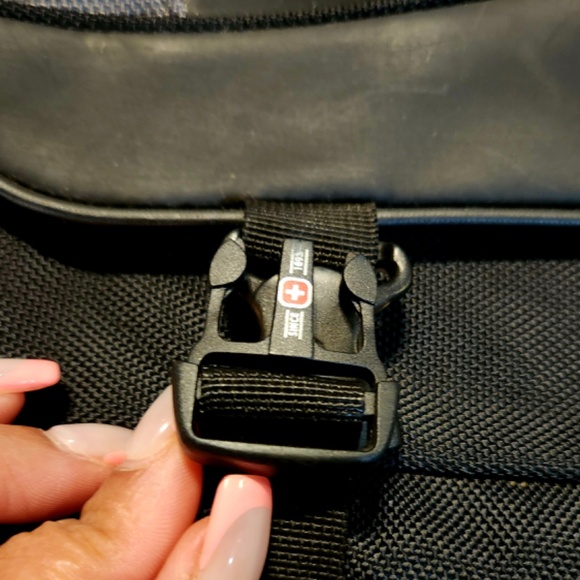 SWISSWEAR Black and Grey Laptop Bag - Picture 7 of 10